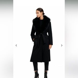 Chic Black removable Fur Collar Women's belted overcoat